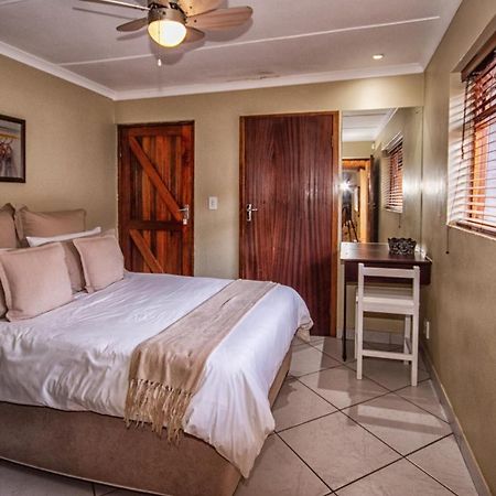 Ohannas Bnb & Self Catering Plettenberg Bay Exterior photo