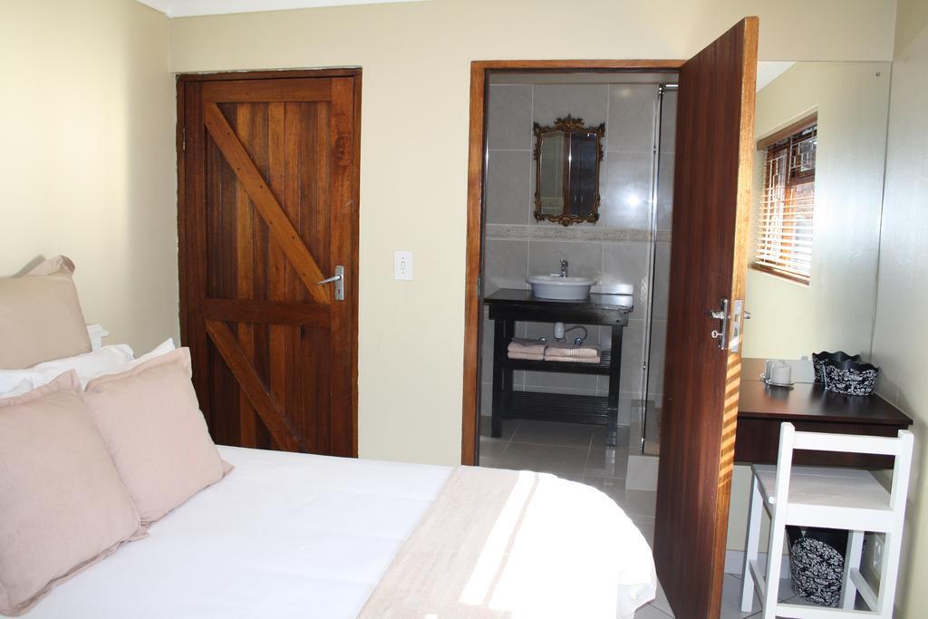 Ohannas Bnb & Self Catering Plettenberg Bay Exterior photo
