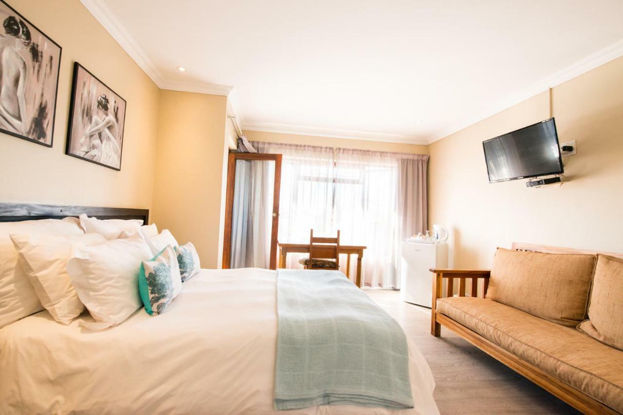 Ohannas Bnb & Self Catering Plettenberg Bay Exterior photo